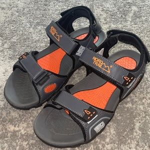 Nord Trail MT. Charlie sandal Size:9 Gray& Orange